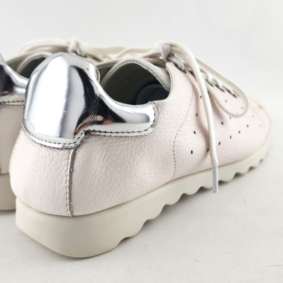 Studio Flexx Alternate  White Dusty Pink Leather Sneakers Chrome Detail Size 7 - Picture 6 of 15